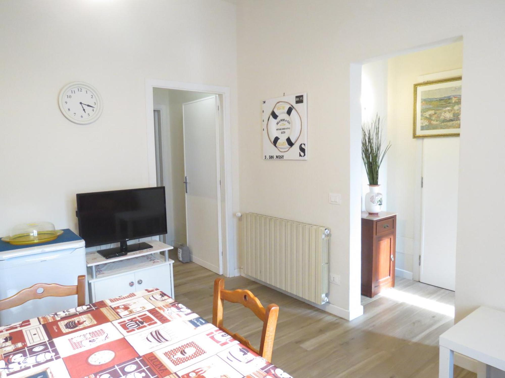 Casa Vacanze “Bouganville” Loc Avane Pisa Веккьяно Экстерьер фото