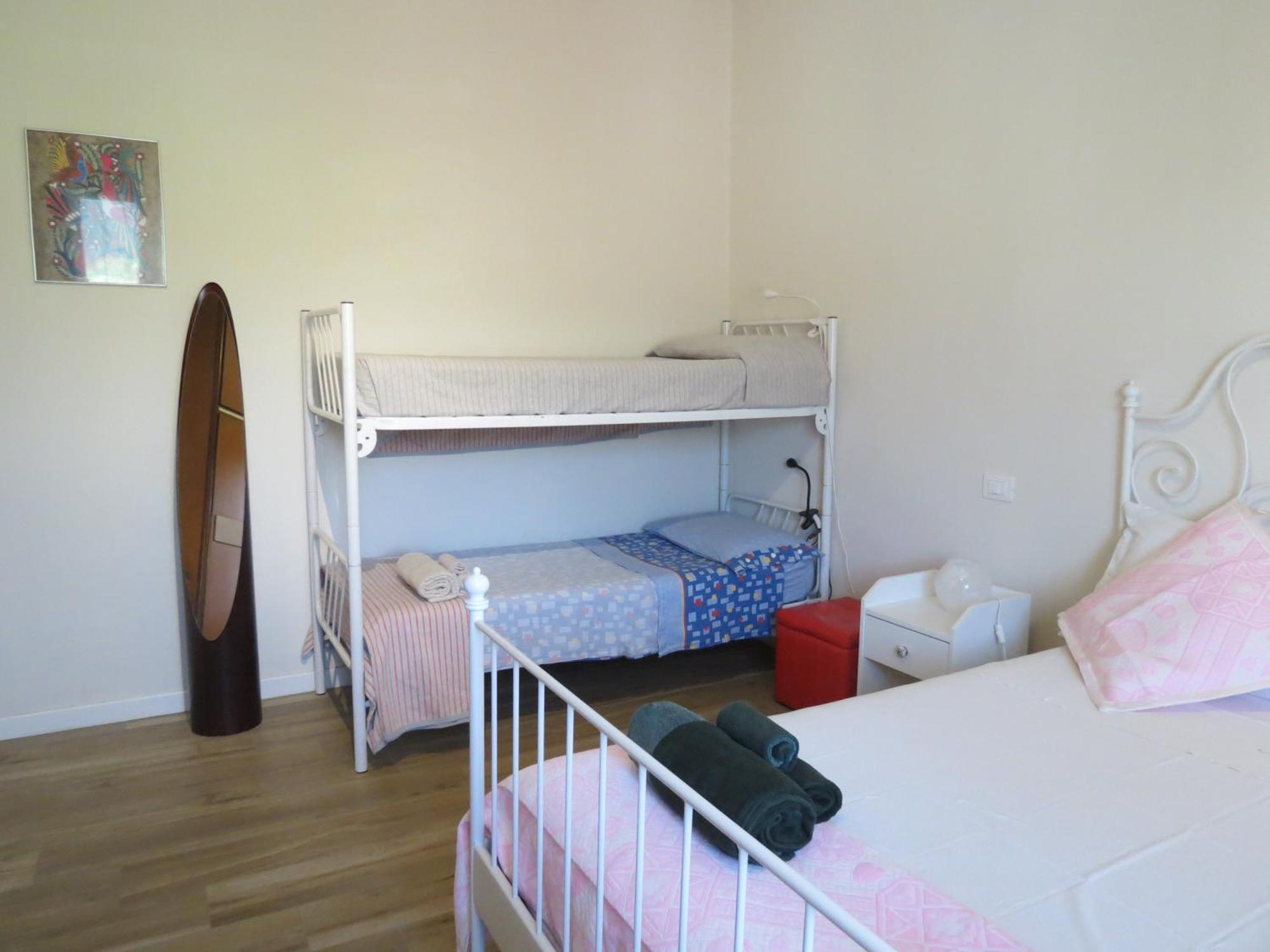 Casa Vacanze “Bouganville” Loc Avane Pisa Веккьяно Экстерьер фото