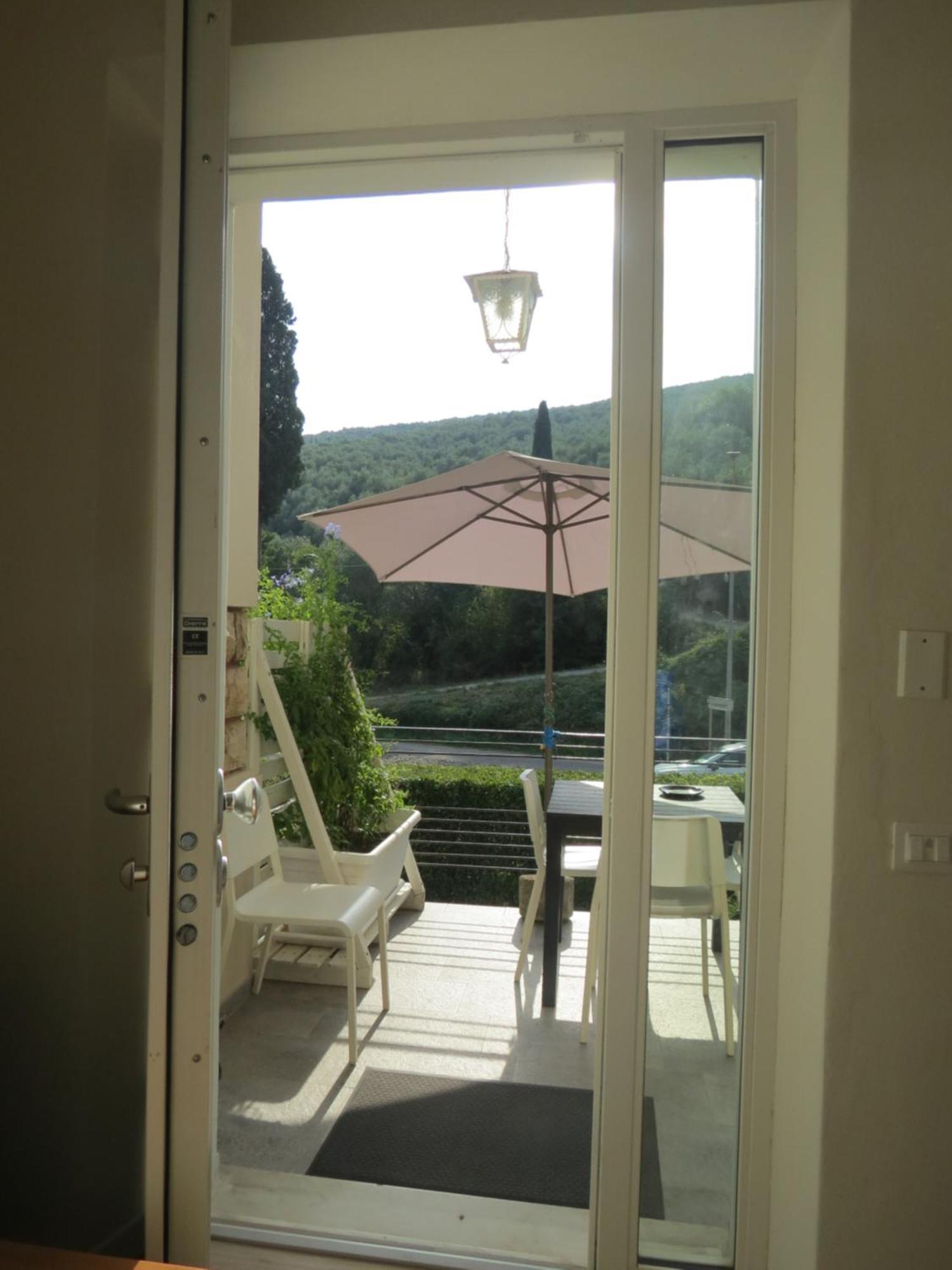 Casa Vacanze “Bouganville” Loc Avane Pisa Веккьяно Экстерьер фото