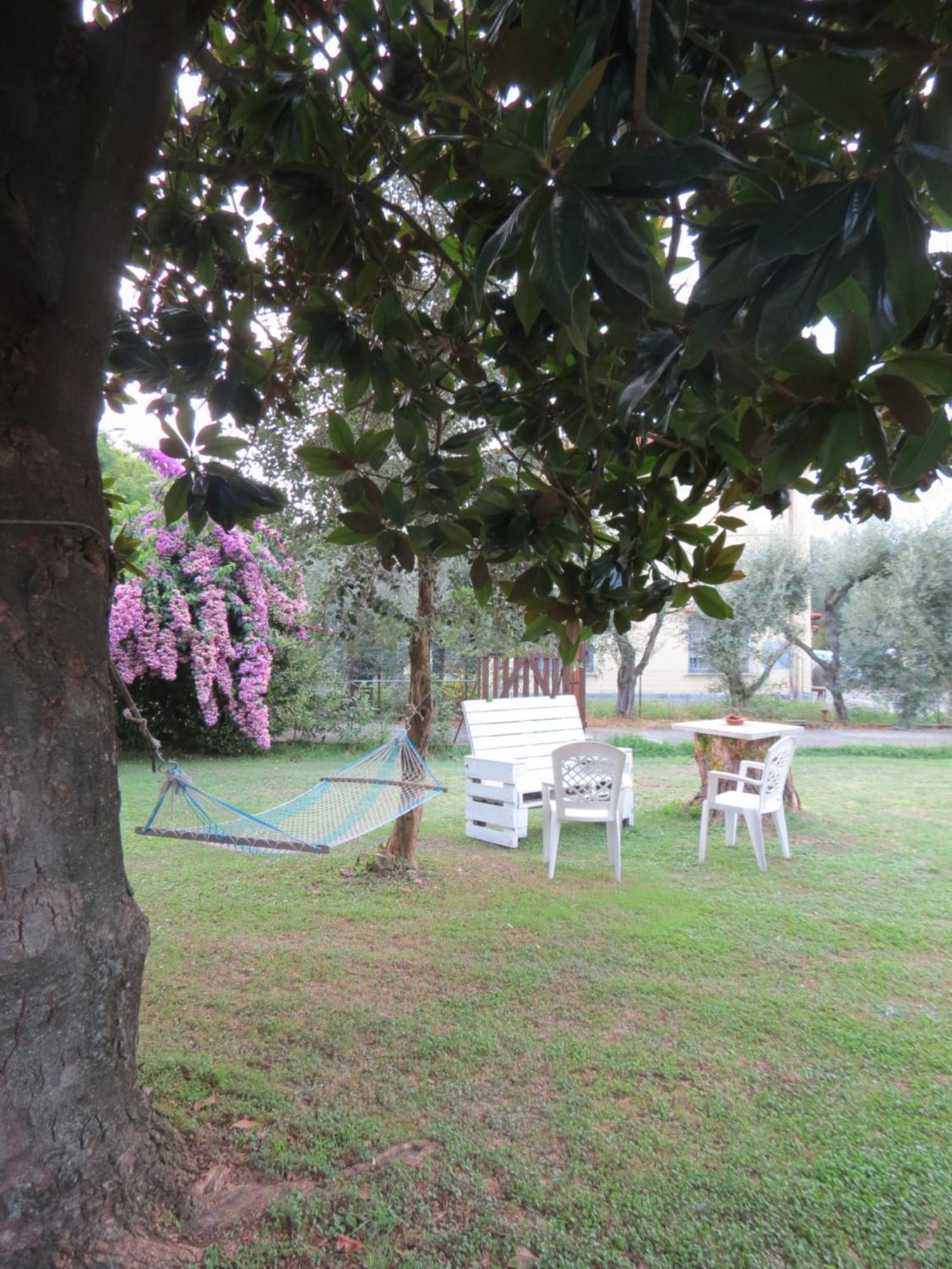 Casa Vacanze “Bouganville” Loc Avane Pisa Веккьяно Экстерьер фото