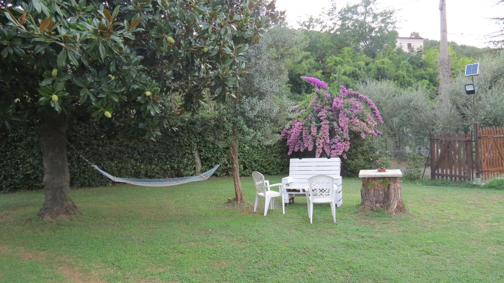 Casa Vacanze “Bouganville” Loc Avane Pisa Веккьяно Экстерьер фото