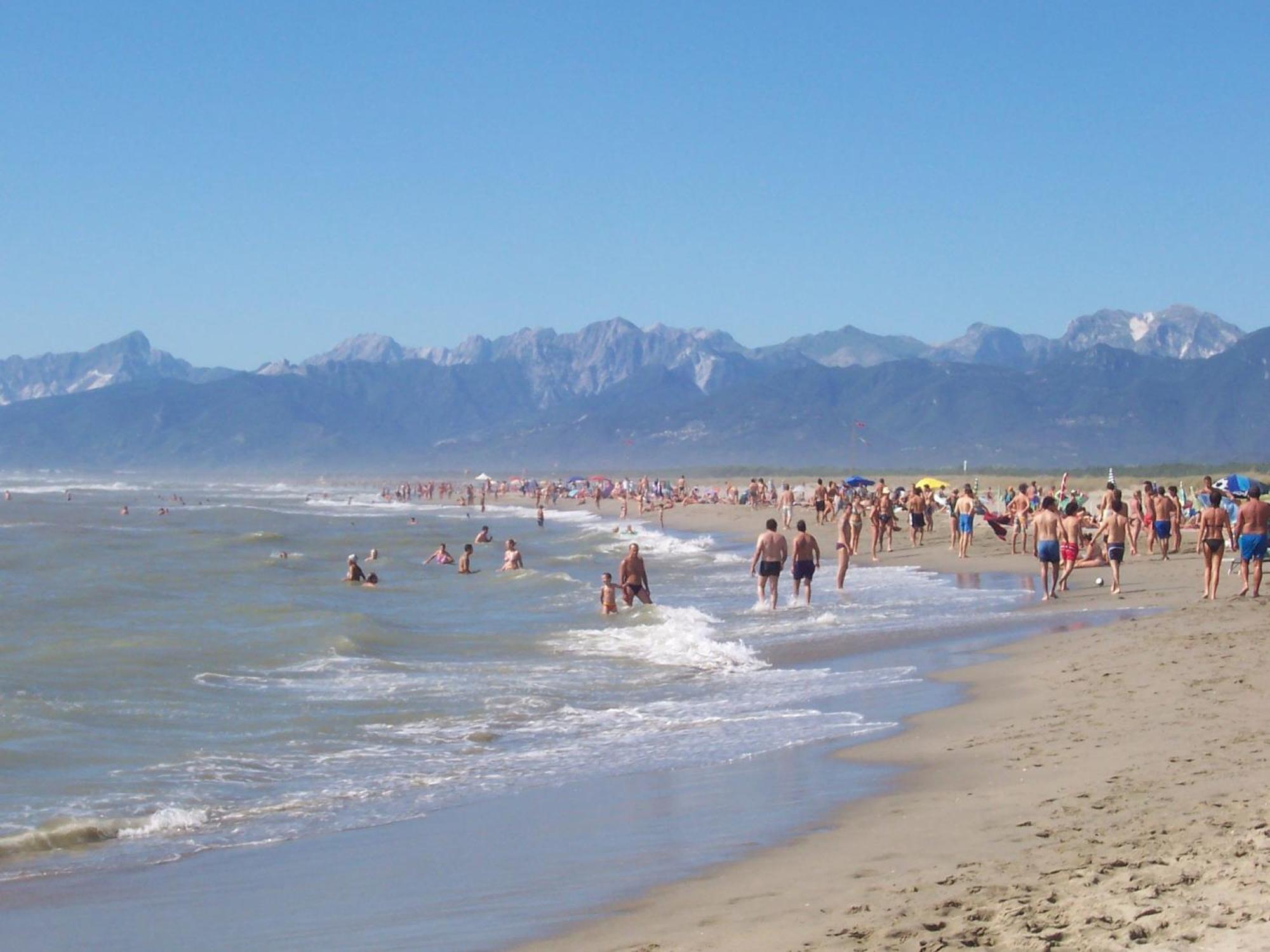 Casa Vacanze “Bouganville” Loc Avane Pisa Веккьяно Экстерьер фото